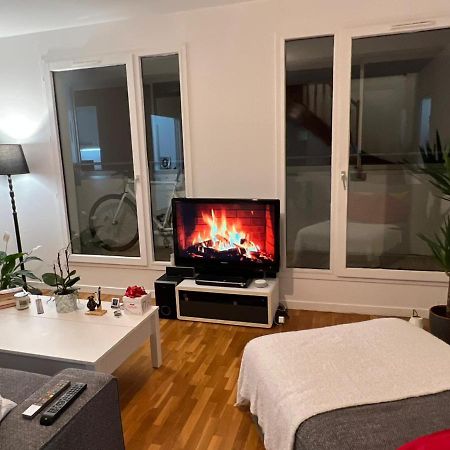 Entire Apartment With Terrace Paříž Exteriér fotografie