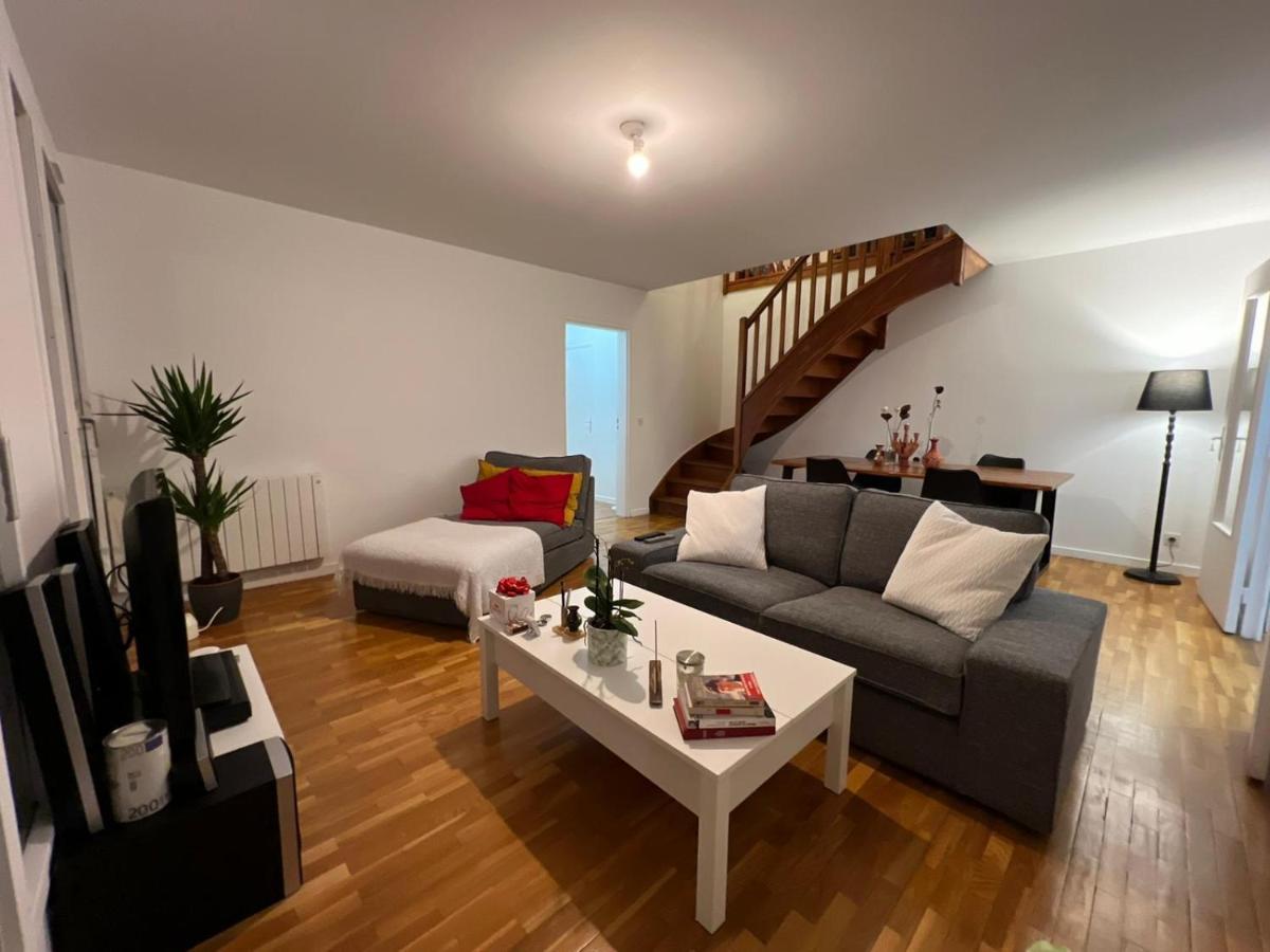 Entire Apartment With Terrace Paříž Exteriér fotografie